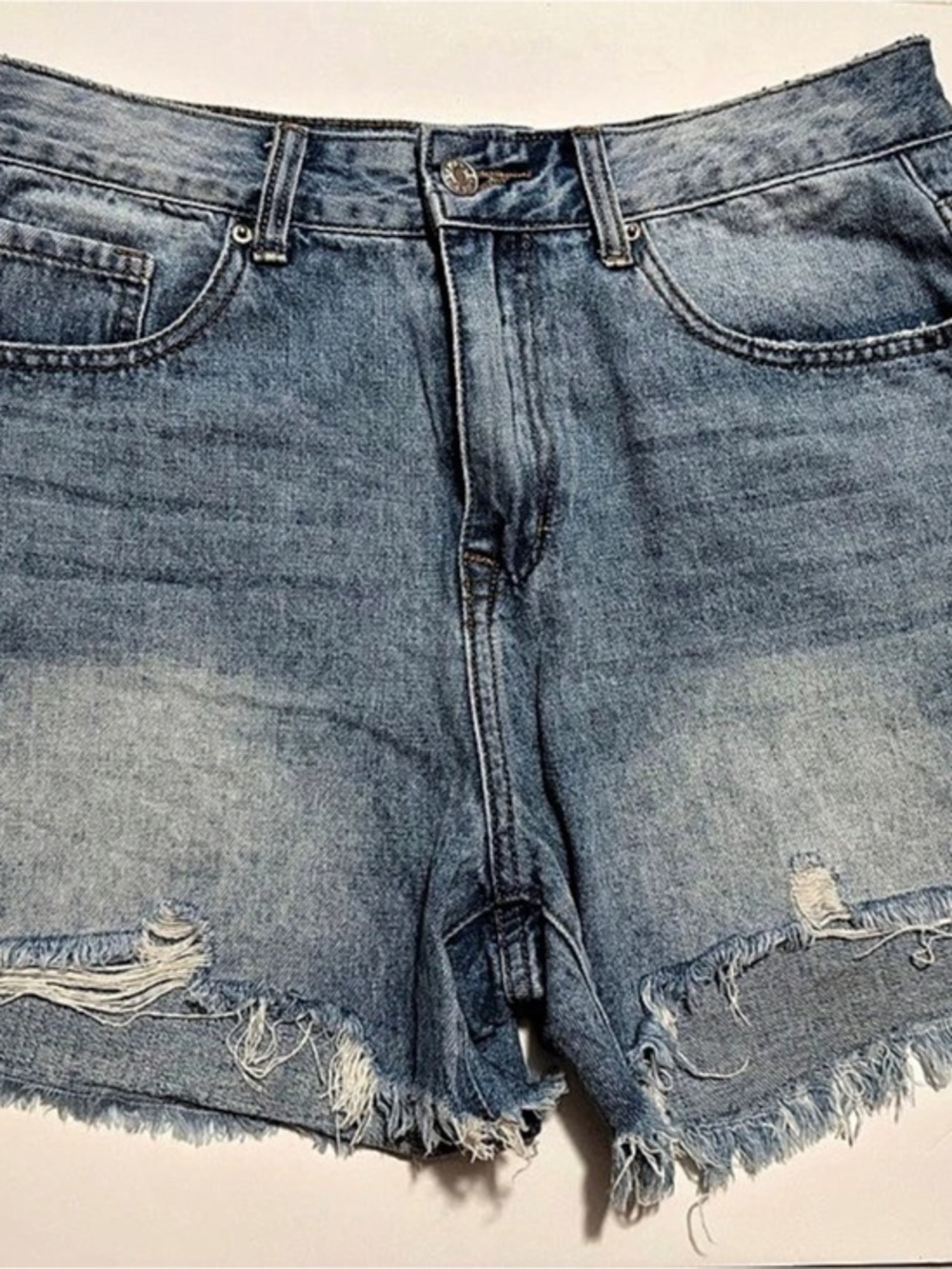 Veveret Women's Denim Jean Shorts Blue Large